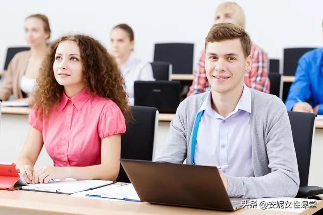 去培训机构学习好，还是请家教好？