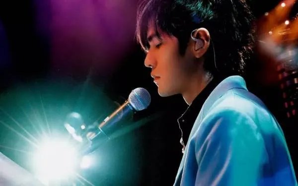 周杰伦起诉厦门网红餐厅，餐厅老板的回应打了谁的脸？