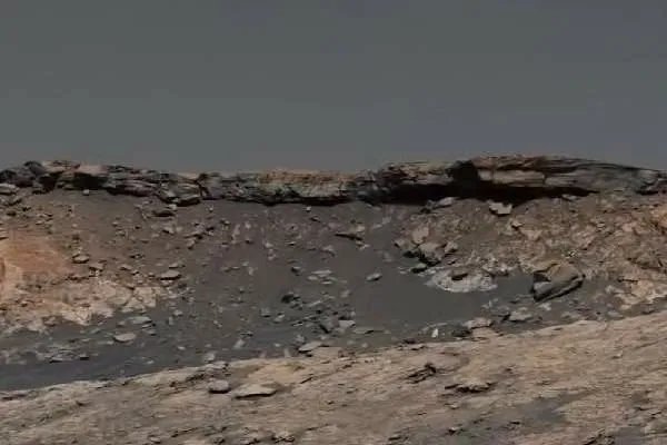 18亿像素火星全景照片大公开，神秘的火星到底有多美？