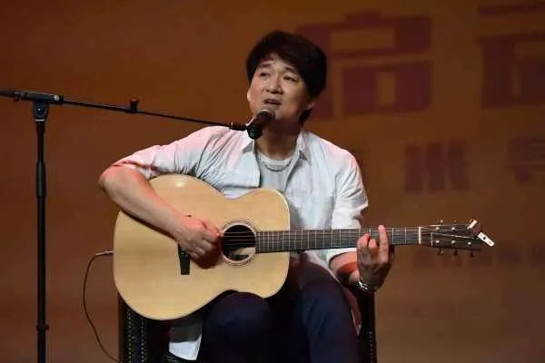 古天乐版《神雕侠侣》插曲叫什么名字？