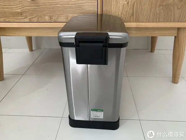 不锈钢垃圾桶选购指南