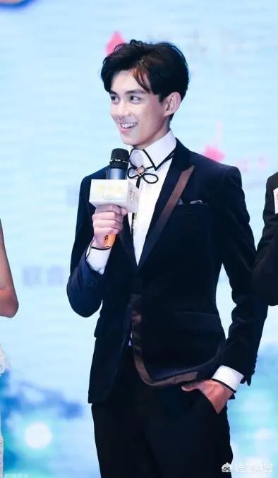 吴磊在北电上了几天课