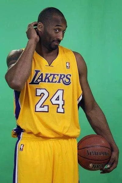 科比的死因是什么？对于他的去世，你是如何看待的？