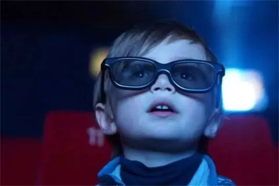 3d电影不戴眼镜看行吗