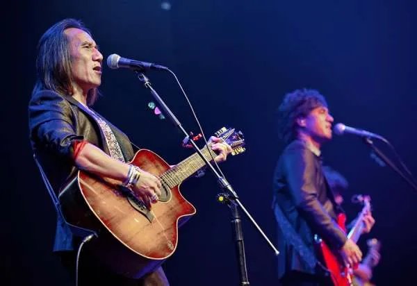 当这首歌的原唱是谁?