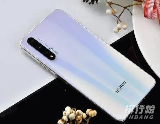 2020荣耀最值得购买的手机_华为荣耀哪款手机性价比高