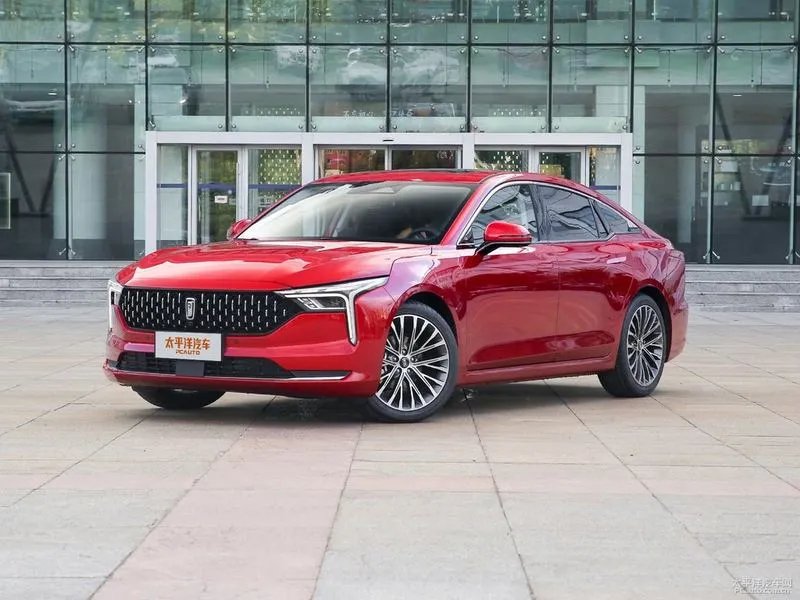 奔腾B702021款落地要多少钱？奔腾B70报价