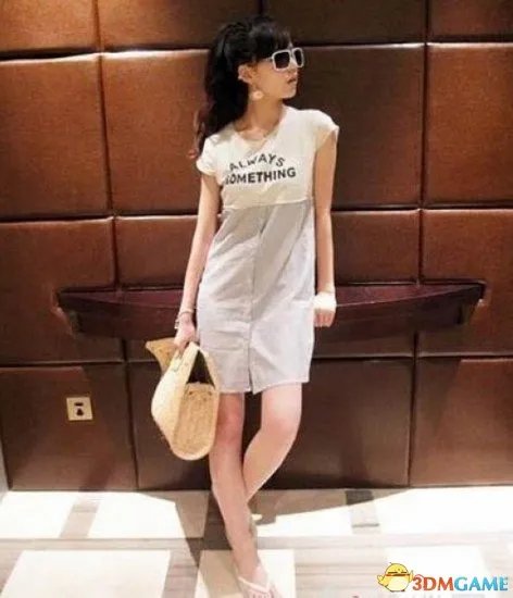 深大校花温健婷新旧照片对比：青涩退去变优雅