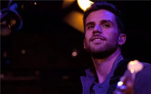 求婚唱的歌 盘点那些适合求婚的经典情歌