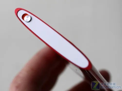 VGA有声录像+FM收音机 iPod nano5评测