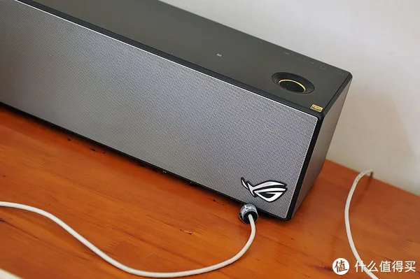 新年新面貌 — 更新布置下电脑桌面上的那些相关设备