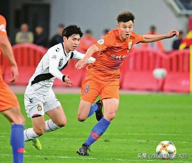 如何评价山东鲁能球员周海滨？