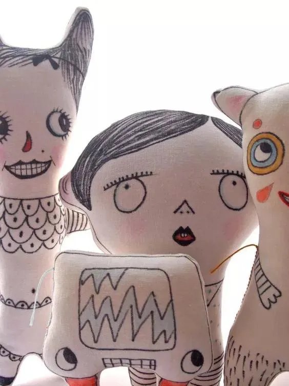 用旧衣服做枕头的方法有哪些？