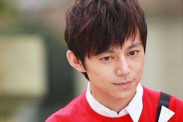 何炅和谢娜关系这么好，两个人真的只是朋友关系么？