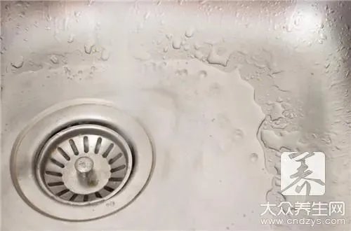 热水瓶的水垢怎么处理