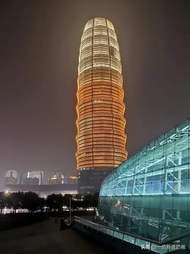 现在郑州什么情况，疫情严重吗？