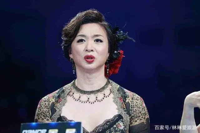 金星老公被问及如何解决生理问题时四字回应，网友：涨知识了。你怎么看？