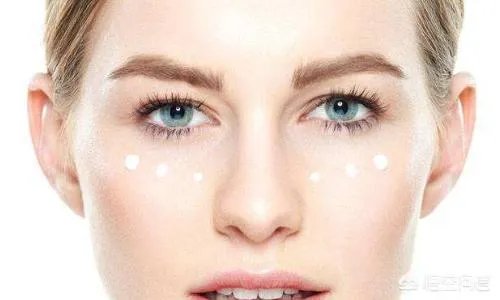 膨体隆鼻手术多少钱？