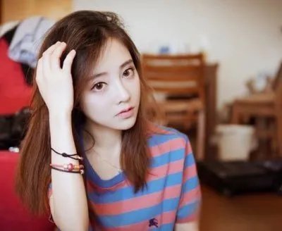 冯提莫干爹门事件怎么回事 陪大叔级的人物过夜