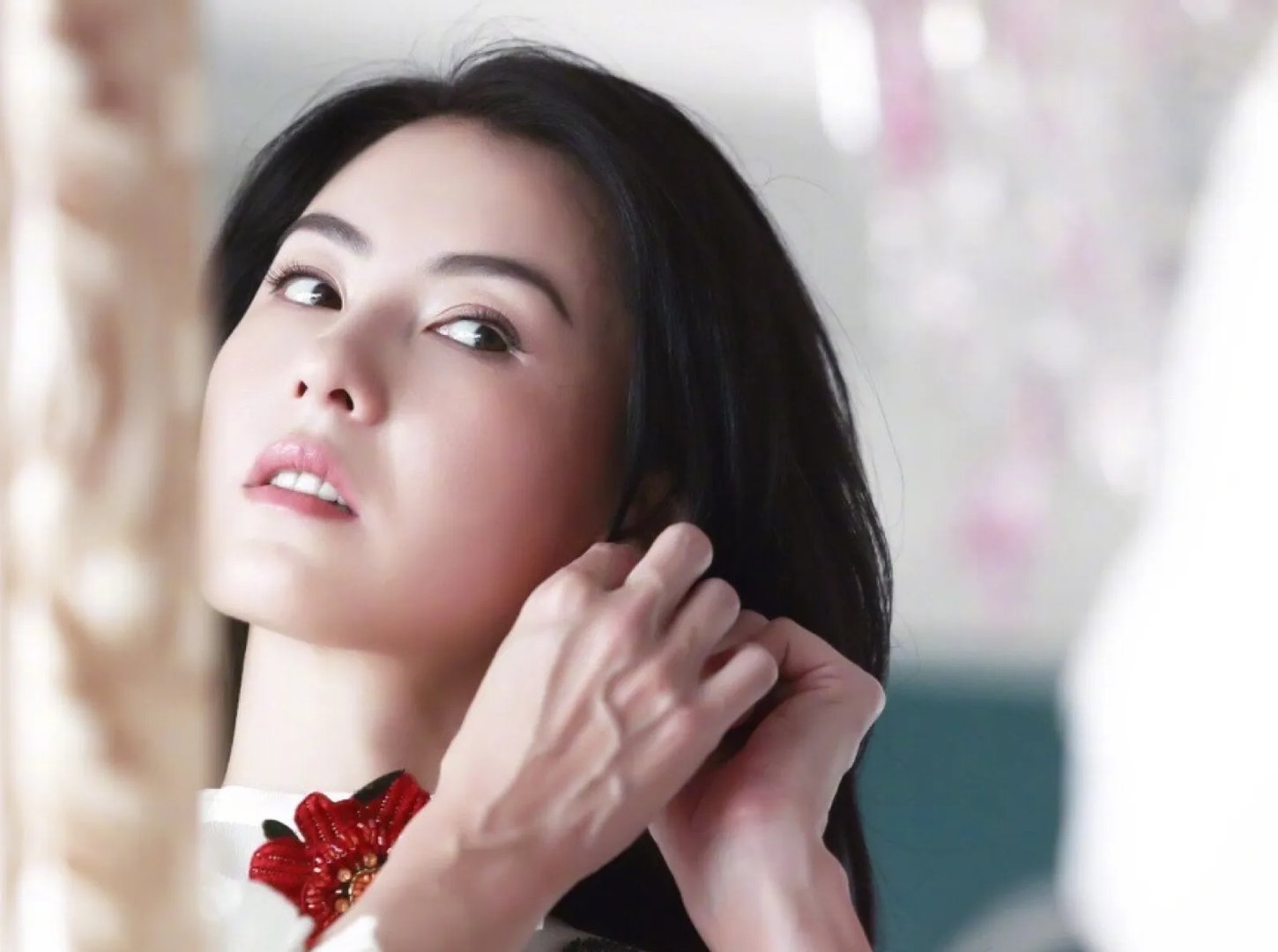 张柏芝风波未平息，谢霆锋忙晒照，无意暴露与王菲的感情状况，你怎么看？