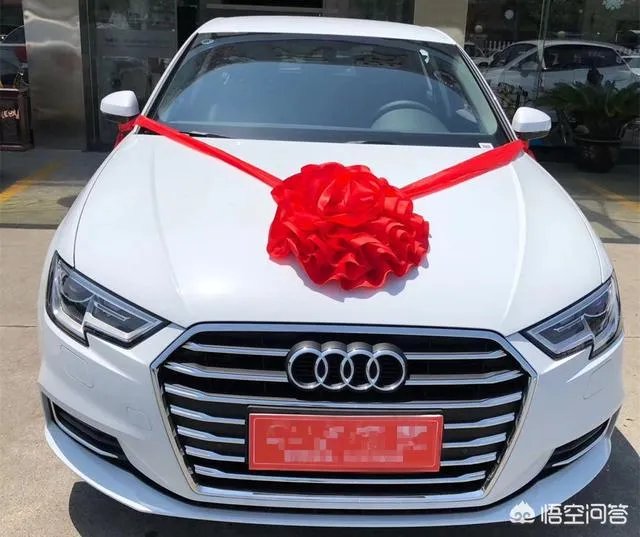 奥迪a3最低配多少钱,性能怎样?