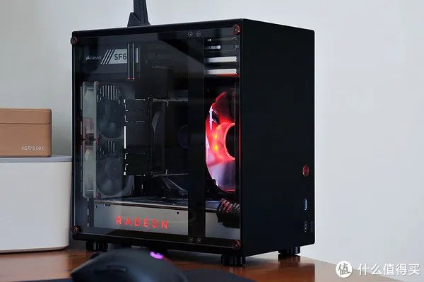 新年新面貌 — 更新布置下电脑桌面上的那些相关设备