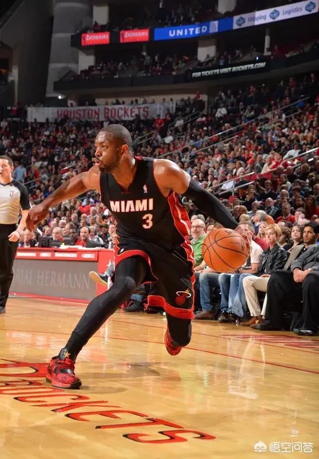 都是要退役，为什么韦德这么高调，场场换球衣？诺维茨基这么低调？