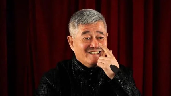 前妻女儿第一次去赵本山家，现在妻子马丽娟态度冷淡，赵本山是怎么应对的？