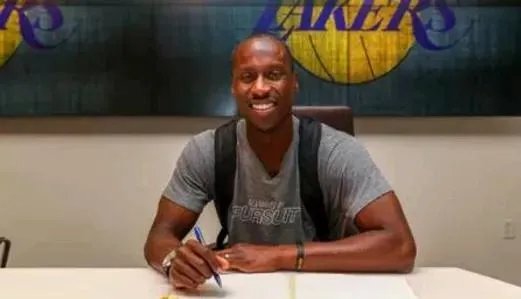 湖人为什么不签安德烈英格拉姆