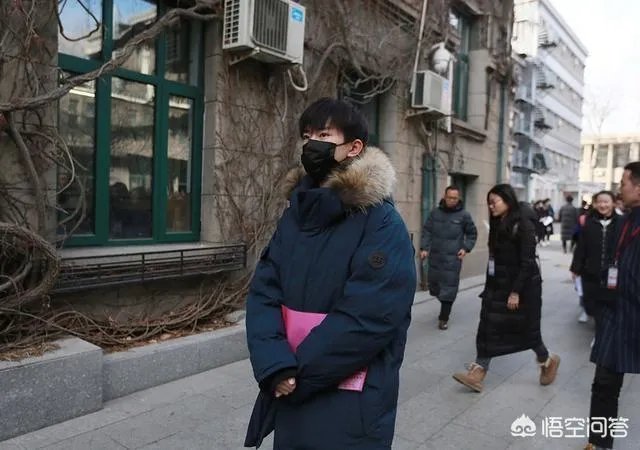 吴磊在北电上了几天课