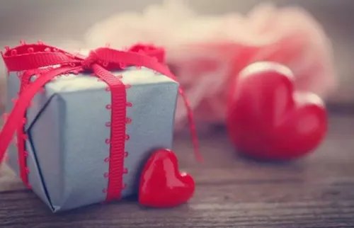 送女生香水代表什么意思 送女生香水什么牌子比较好