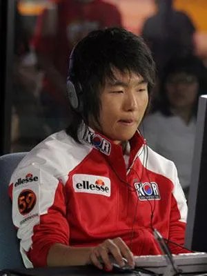 《星际争霸》APM的极限 论星际历史上的十大抽筋人物