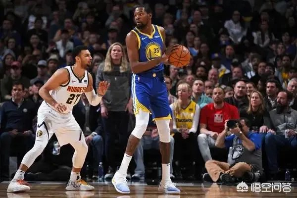 勇士VS掘金，首节勇士51：38领先掘金，共计命中16记三分，打成了全明星。你怎么看？