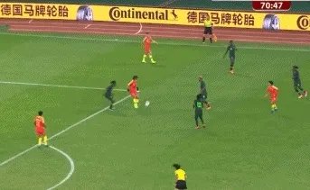 中国女足3-0尼日尼亚，王霜替补出场送出精准助攻，怎么样评价她的表现？