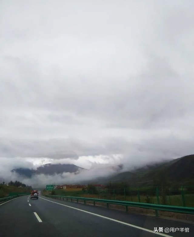 一个人连续开车500公里以上是一种怎样的体验？