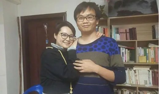 简单朴素！袁立婚房疑曝光：这就是真爱