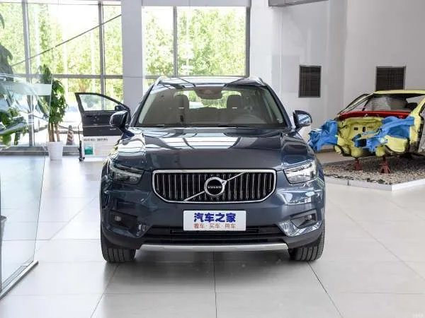 沃尔沃XC40行情调查，郑州地区最高优惠5万元，售价21.48万元起