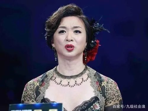 金星老公被问及如何解决生理问题时四字回应，网友：涨知识了。你怎么看？