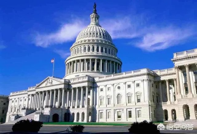 特鲁多遵循公共防疫政策自我隔离其实也说明加拿大并不是彻底躺平