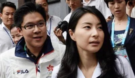 郭晶晶说话多有魅力：狂飙粤语毫不怯场，想不到比本地人还正宗，如何看？