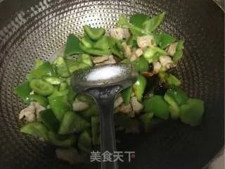 大辣椒炒肉