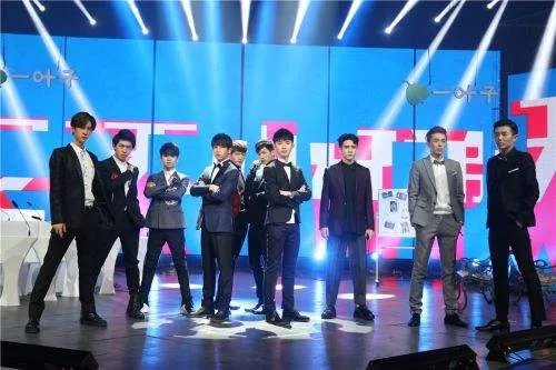 天天向上中韩斗舞是哪一期 天天向上为什么换支持人了