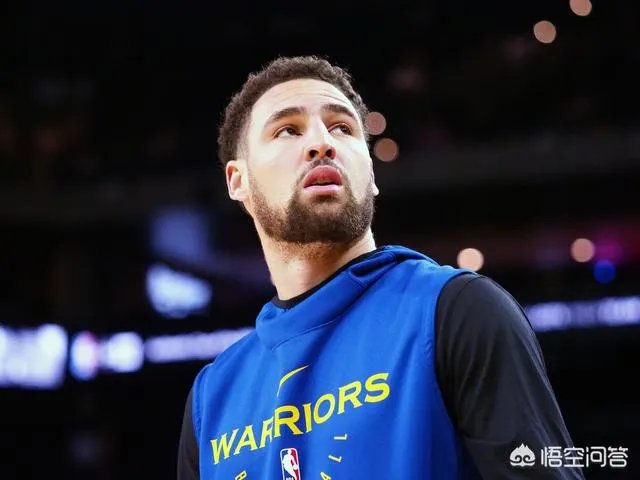 勇士VS掘金，首节勇士51：38领先掘金，共计命中16记三分，打成了全明星。你怎么看？