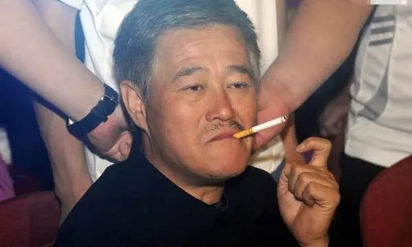 前妻女儿第一次去赵本山家，现在妻子马丽娟态度冷淡，赵本山是怎么应对的？