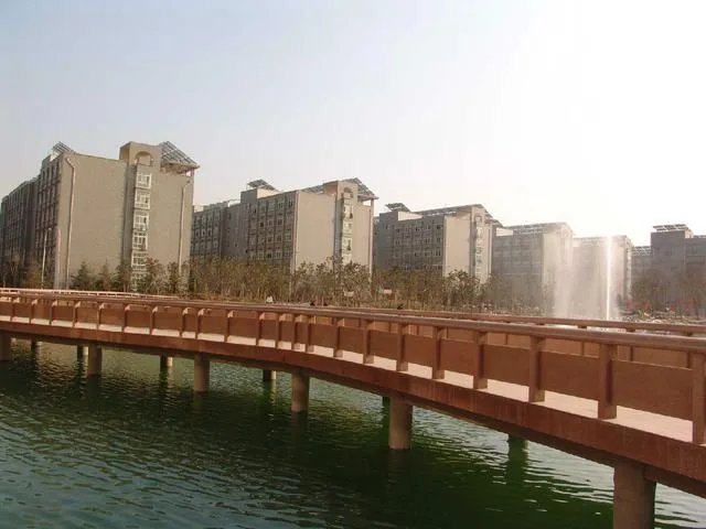 为什么蓝翔技校要改名叫蓝翔技院？