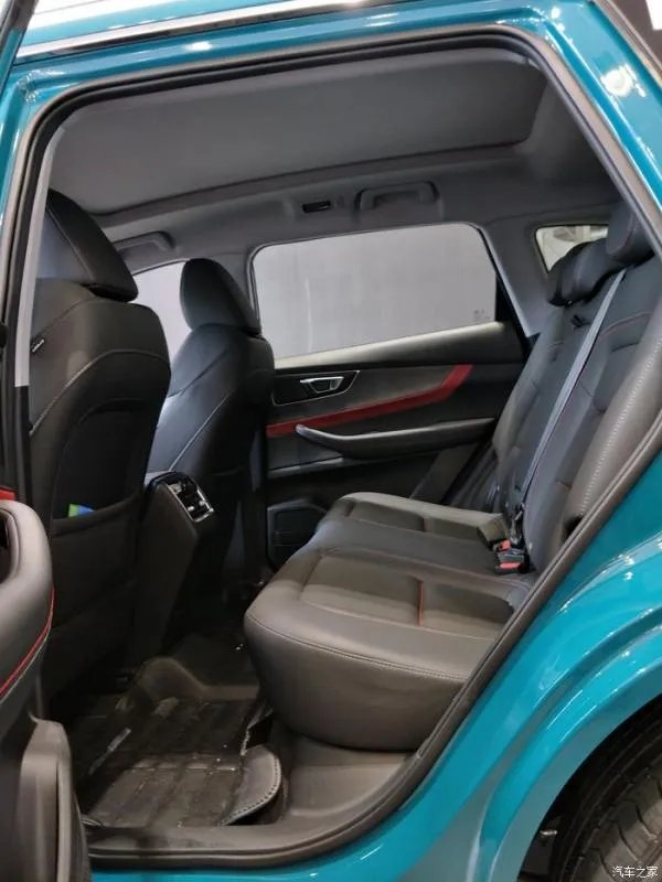 试驾全新一代瑞虎7各方面感受都不错哦，谈谈感受