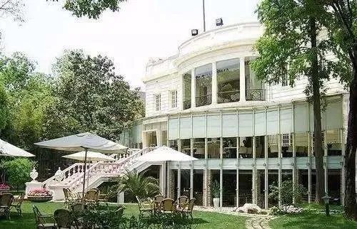 上海有一幢“白公馆”，他为何被称为最经典老洋房？