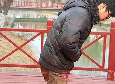 鼻子天天流血医生竟从里取出......