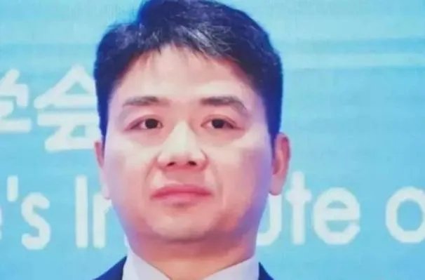 当初刘强东不顾反对，在北京豪砸27亿买下“翠宫饭店”，后来怎么样？