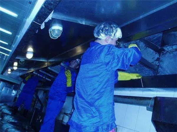 大型油烟机清洗加盟哪家强 实力不错的四家品牌推荐